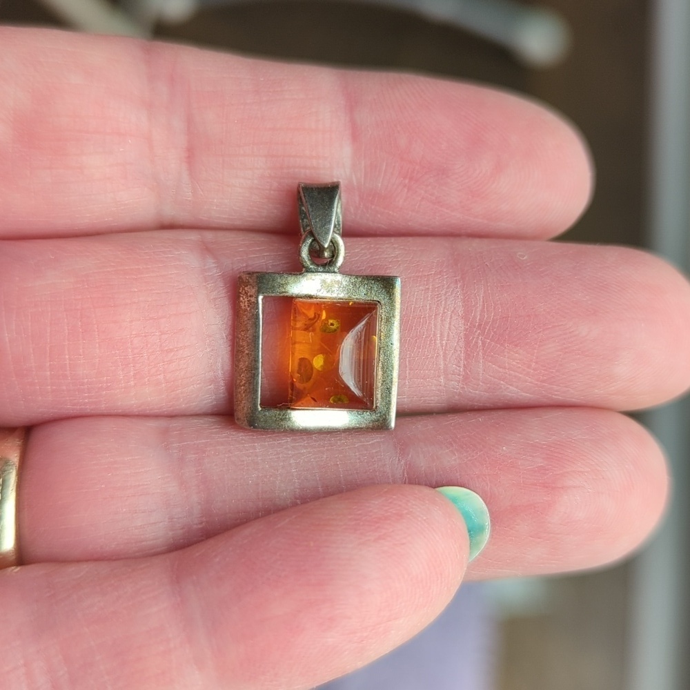 Silver Amber charm